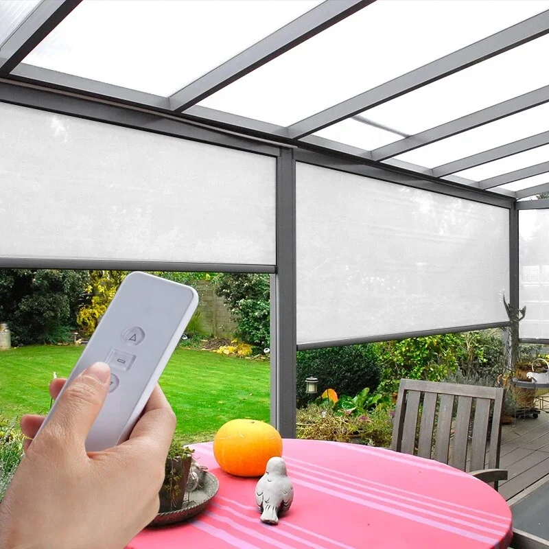 Outdoor Power Roller Shades - # Zewnętrzne rolety przeciwsłoneczne zasilane energią
