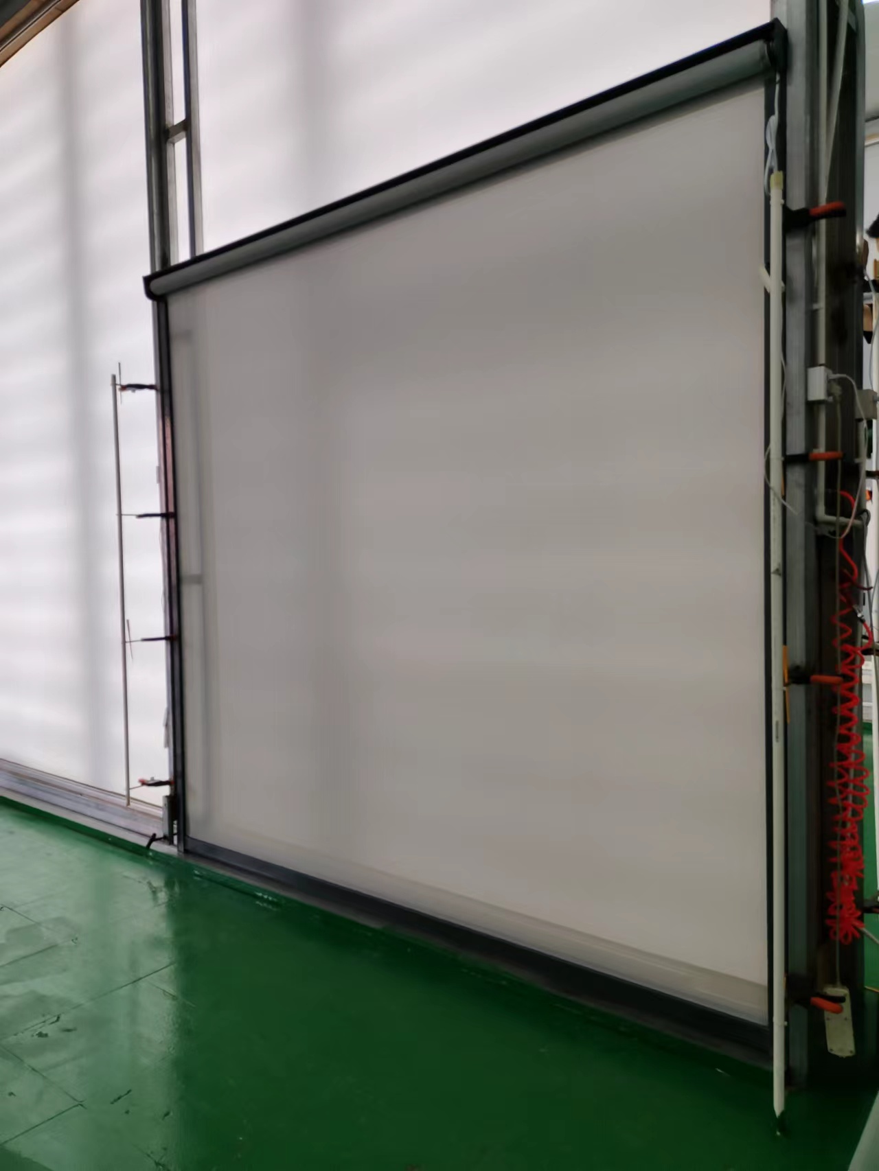 Inteligentne sterowanie Wodood – Outdoor Power Roller Shades recenzja i cena